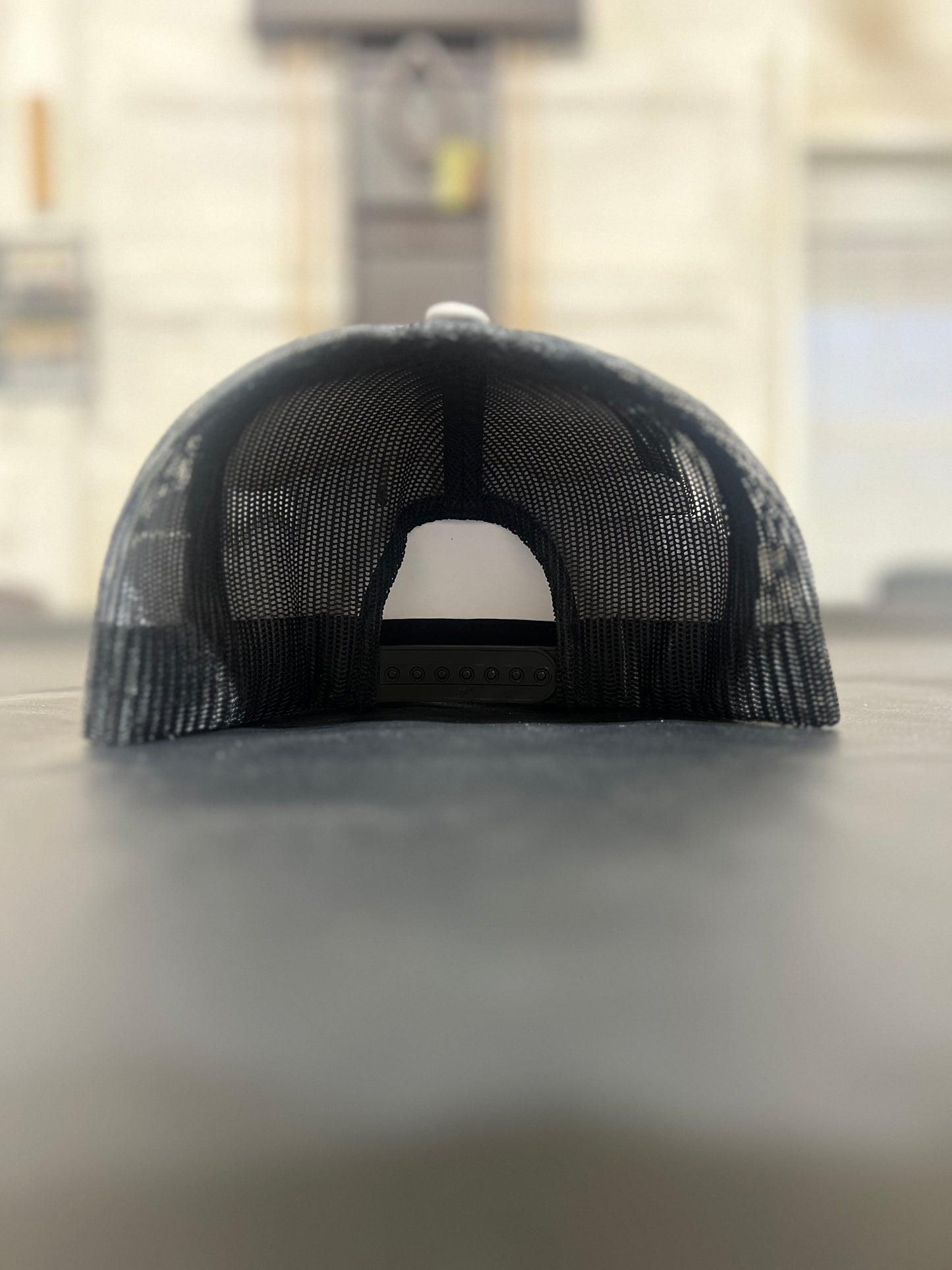 Lucky Spade Silver/Black