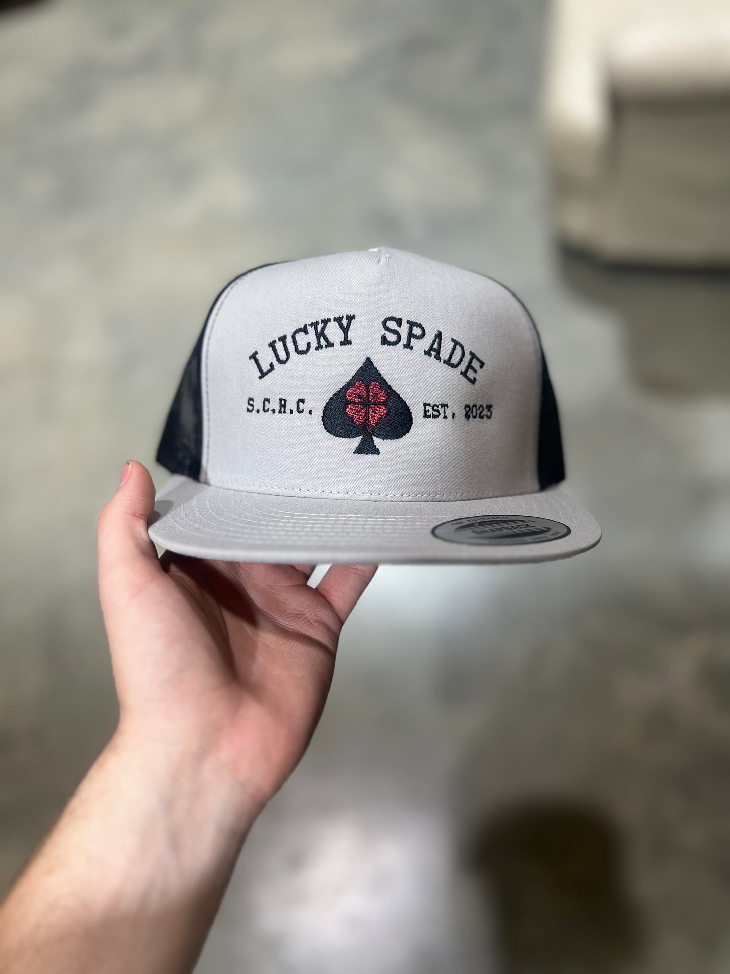 Lucky Spade Silver/Black