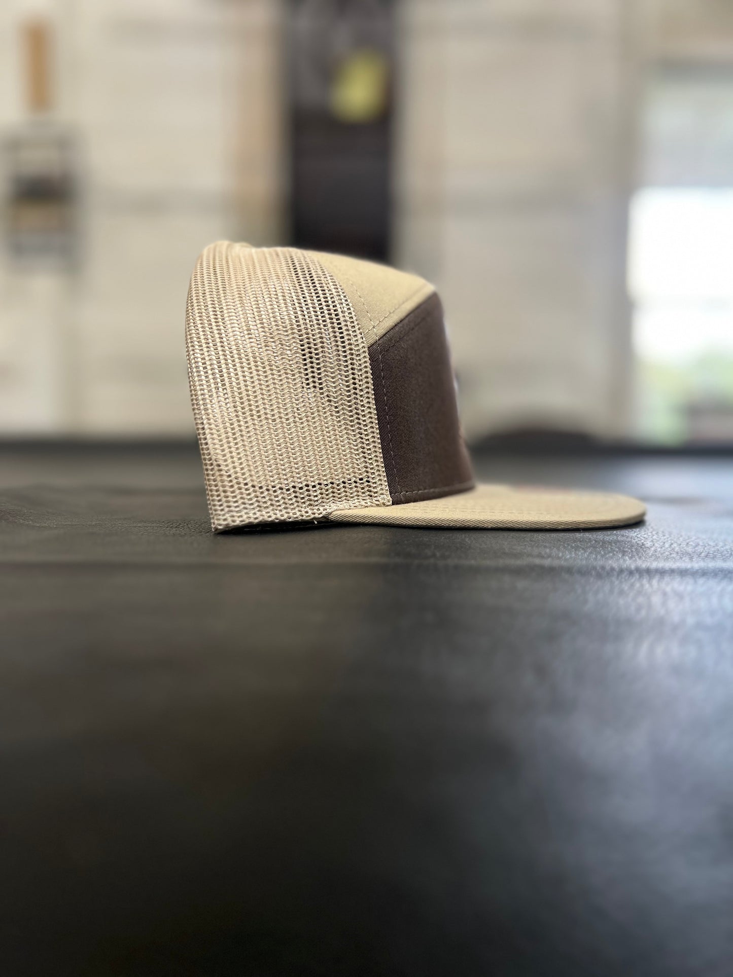 Aces & Roses Brown/Khaki