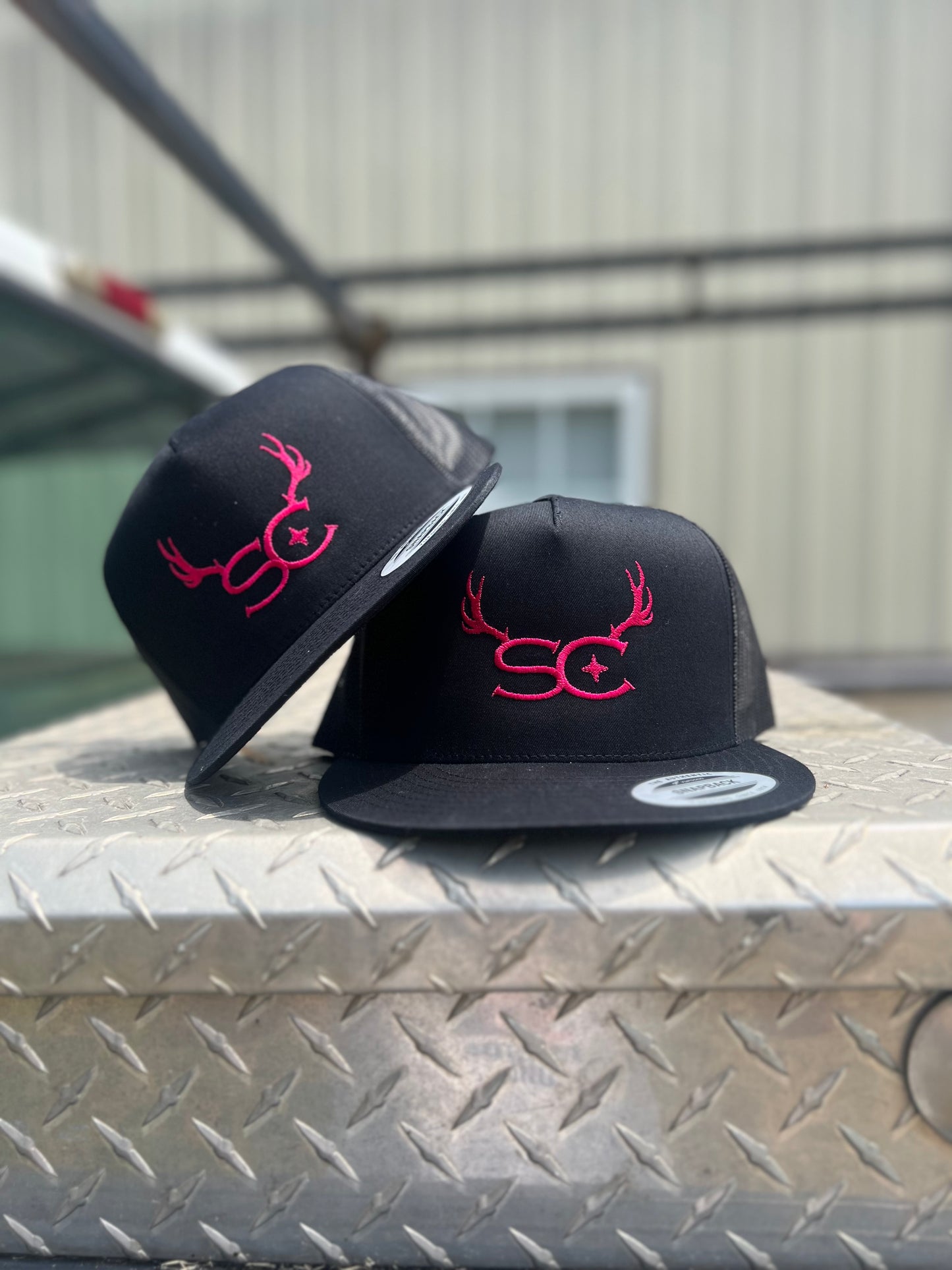 Southern Stag Hot Pink & Black